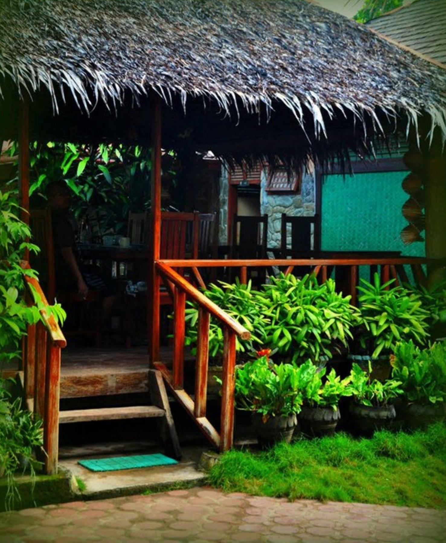 เพมส์ เพนชั่น แอนด์ เรสเทอรองต์ Hotel ไตไต ภายนอก รูปภาพ